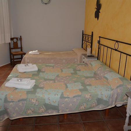 Hotel Restaurante Vinas Viejas Fuentes de Ayódar Eksteriør bilde