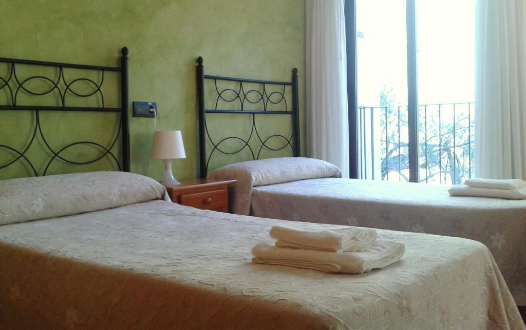 Hotel Restaurante Vinas Viejas Fuentes de Ayódar Rom bilde